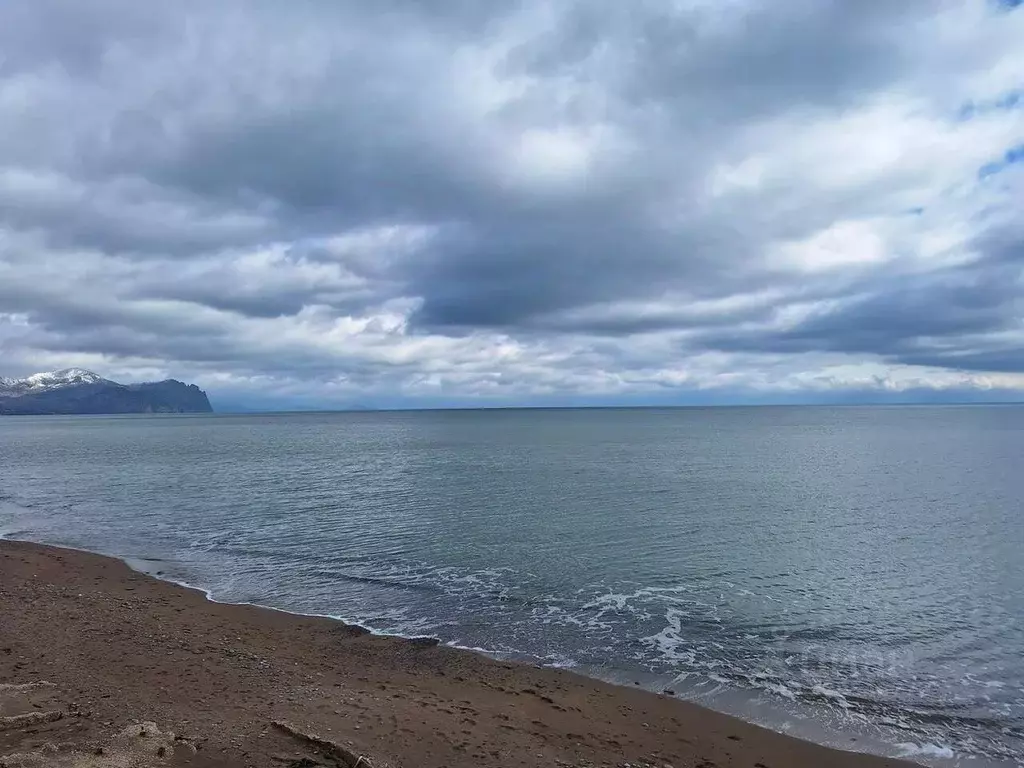 Участок в Крым, Судак муниципальный округ, с. Солнечная Долина ул. ... - Фото 1