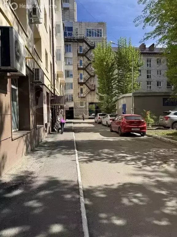 2-комнатная квартира: Тюмень, улица Республики, 86 (45 м) - Фото 1