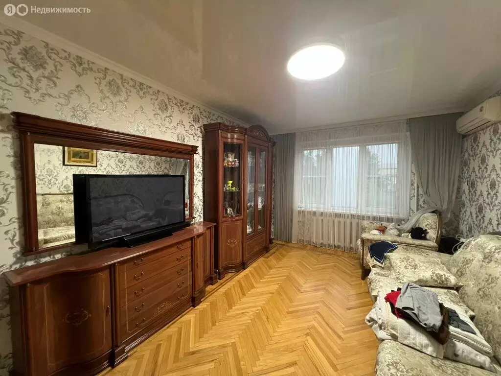 3-комнатная квартира: Владикавказ, проспект Доватора, 43 (70 м) - Фото 2