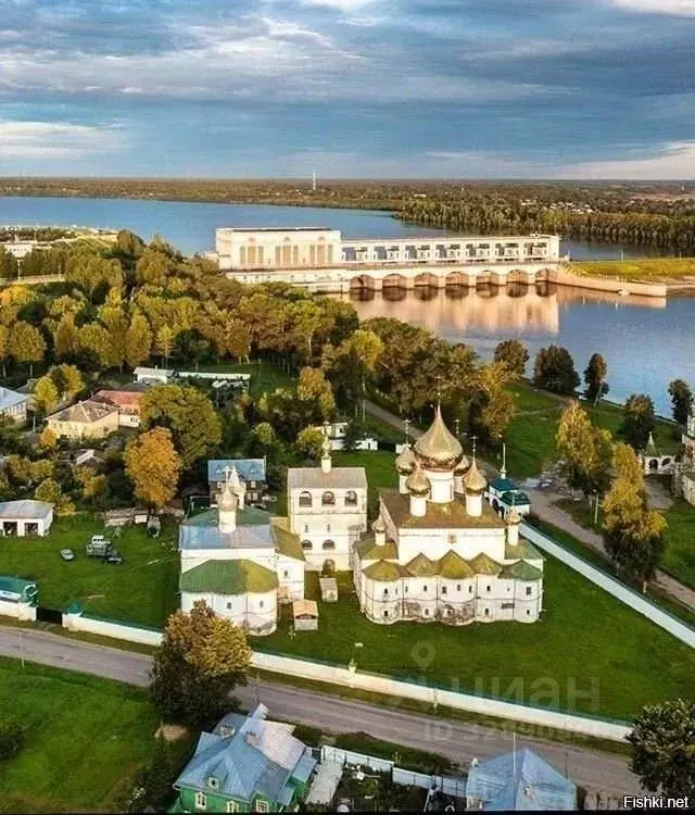 Участок в Ярославская область, Углич пос. Сельхозтехники,  (8.0 сот.) - Фото 1