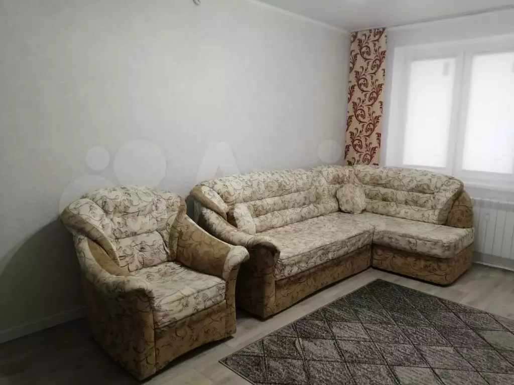 1-к. квартира, 40 м, 1/9 эт. - Фото 0