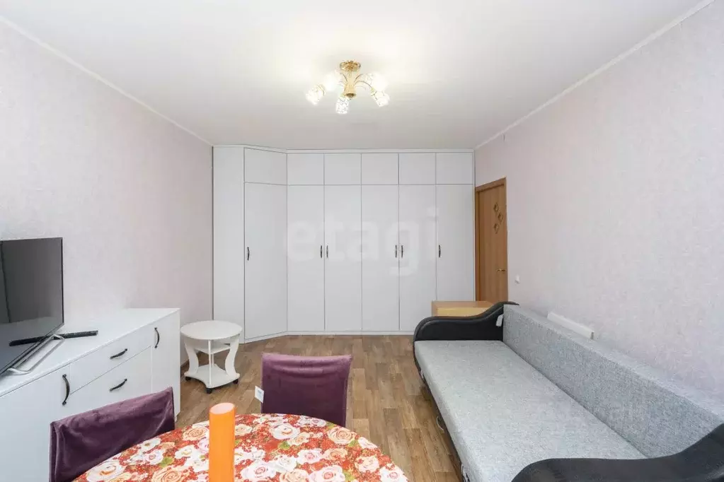 2-к кв. Тюменская область, Тюмень ул. Михаила Сперанского, 19 (56.0 м) - Фото 1