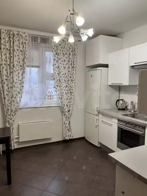 1-к. квартира, 40 м, 11/16 эт. - Фото 1