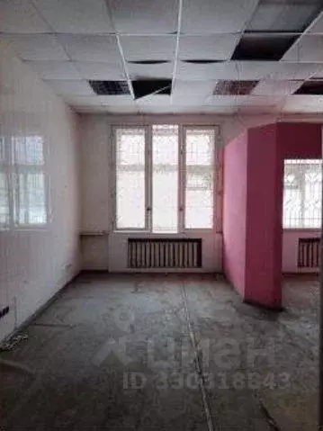 Помещение свободного назначения в Курганская область, Курган ул. ... - Фото 1