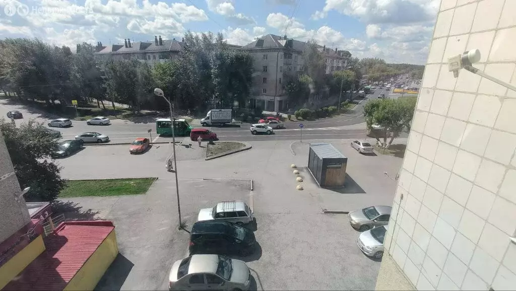 2-комнатная квартира: Тюмень, улица Белинского, 1А (44.8 м) - Фото 0
