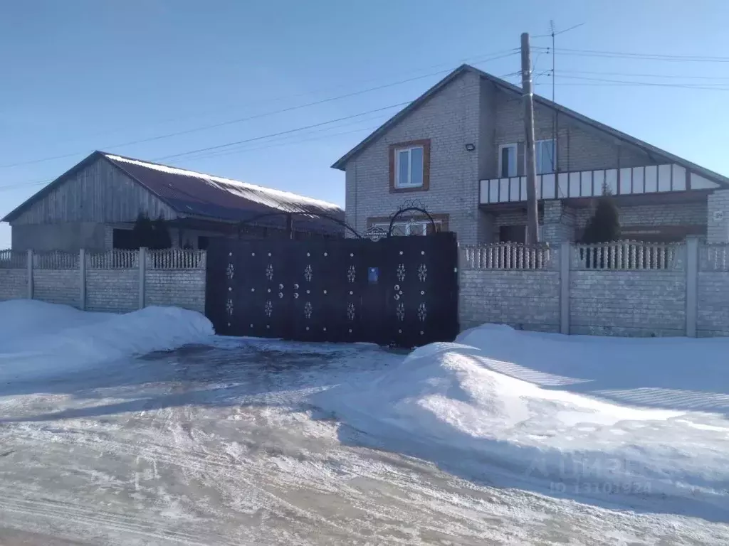 Дом в Тамбовская область, Тамбовский муниципальный округ, с. ... - Фото 0