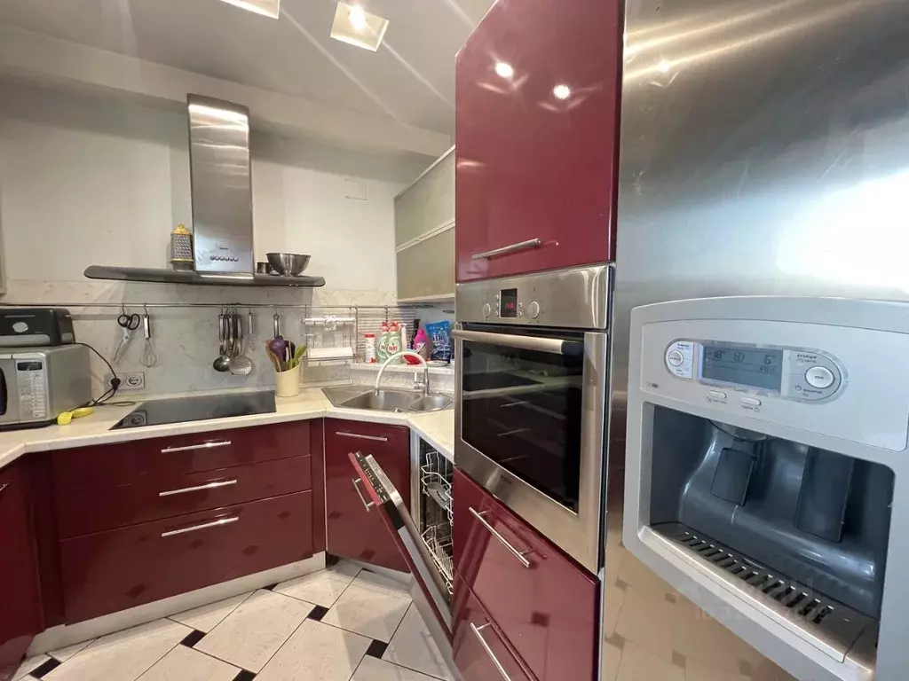 4-к кв. Свердловская область, Екатеринбург ул. Фурманова, 66 (112.6 м) - Фото 2