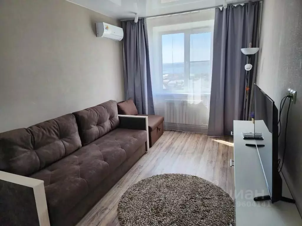 2-к кв. Челябинская область, Чебаркуль 9 Мая ул., 27 (40.0 м) - Фото 1