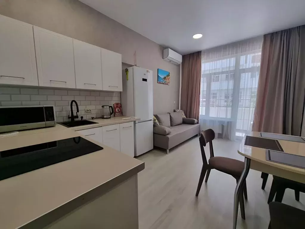 2-к кв. Краснодарский край, Сочи ул. Ленина, 290/7к4 (51.0 м) - Фото 2