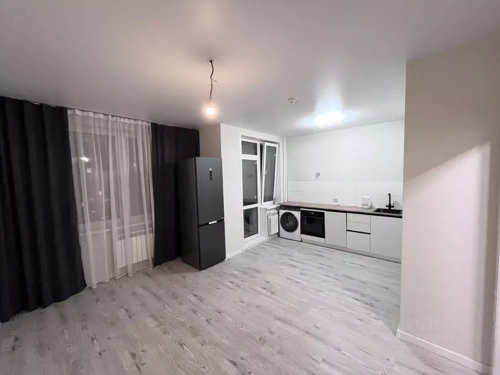 Студия Красноярский край, Красноярск ул. Апрельская, 5К (29.0 м) - Фото 1