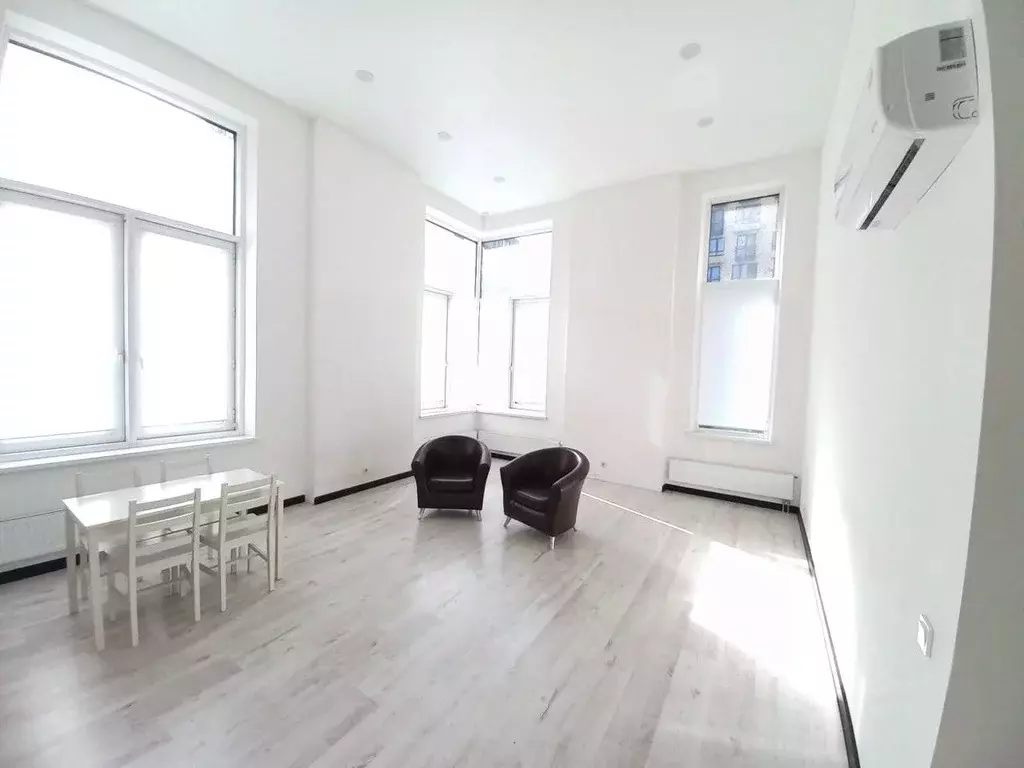 3-к кв. Москва Большая Филевская ул., 3к3 (75.0 м) - Фото 1