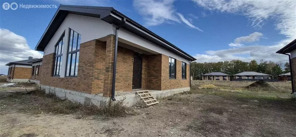 Дом в Михайловск, улица Михаила Мартыненко (110 м) - Фото 1