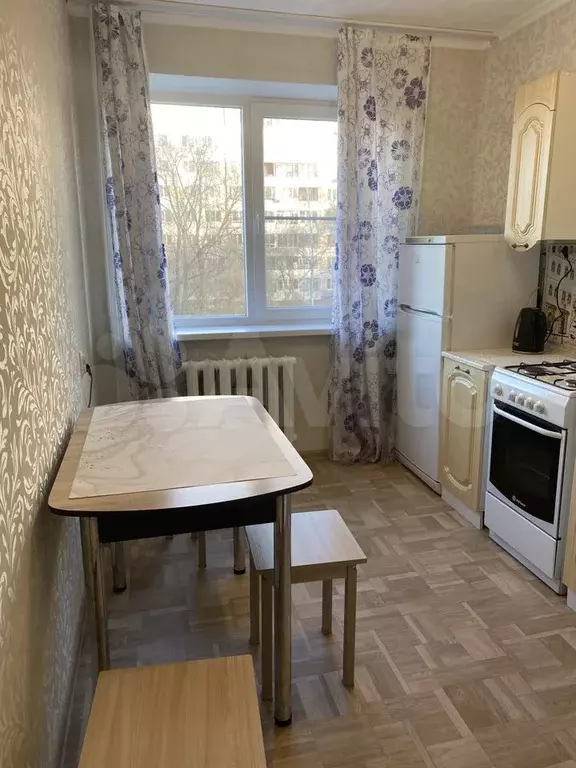 2-к. квартира, 50 м, 3/9 эт. - Фото 0