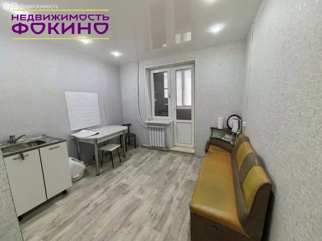 2-комнатная квартира: посёлок городского типа Дунай, улица Ветеранов, ... - Фото 1