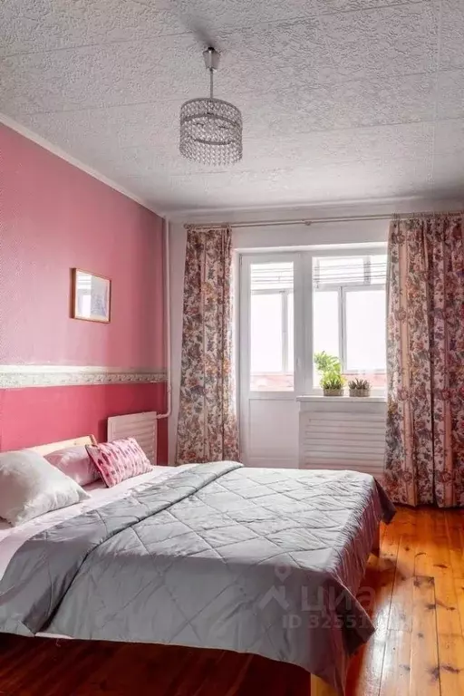 3-к кв. Приморский край, Владивосток ул. Нейбута, 47 (70.0 м) - Фото 2