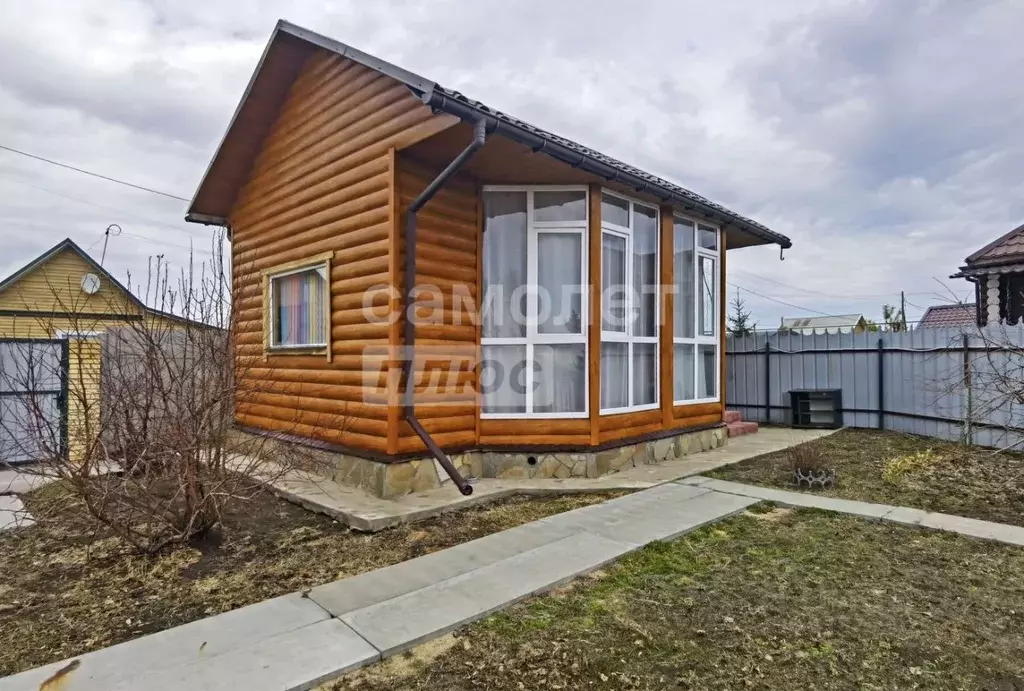 Дом в Омская область, Омский район, с. Усть-Заостровка ул. Куйбышева, ... - Фото 0