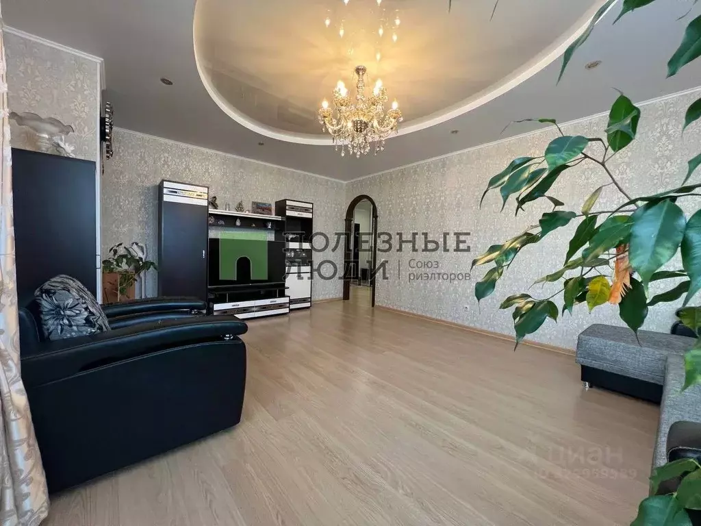 3-к кв. Красноярский край, Красноярск ул. Алексеева, 45 (100.0 м) - Фото 1