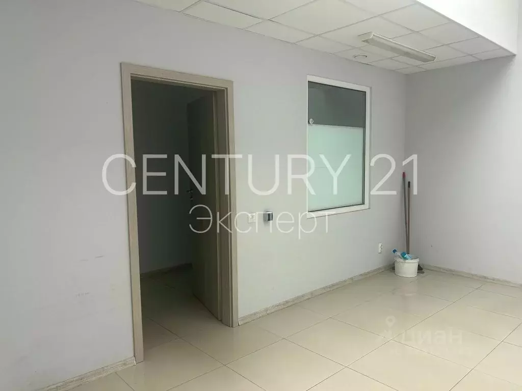 Офис в Калининградская область, Калининград ул. Дзержинского, 57Б (18 ... - Фото 0