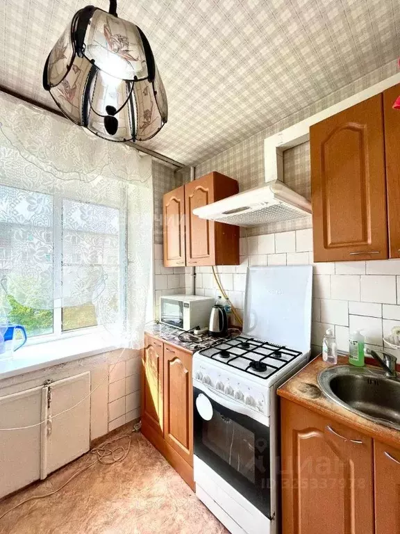 2-к кв. Чувашия, Канаш Трудовая ул., 1 (43.7 м) - Фото 2