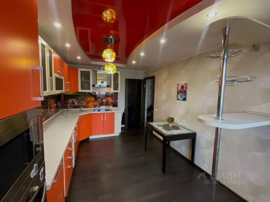 Квартира, 3 комнаты, 70.7 м - Фото 0