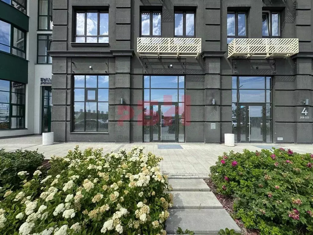 Торговая площадь в Тюменская область, Тюмень ул. Пожарных и ... - Фото 1