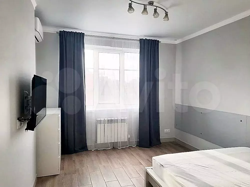 1-к. квартира, 35 м, 4/7 эт. - Фото 0
