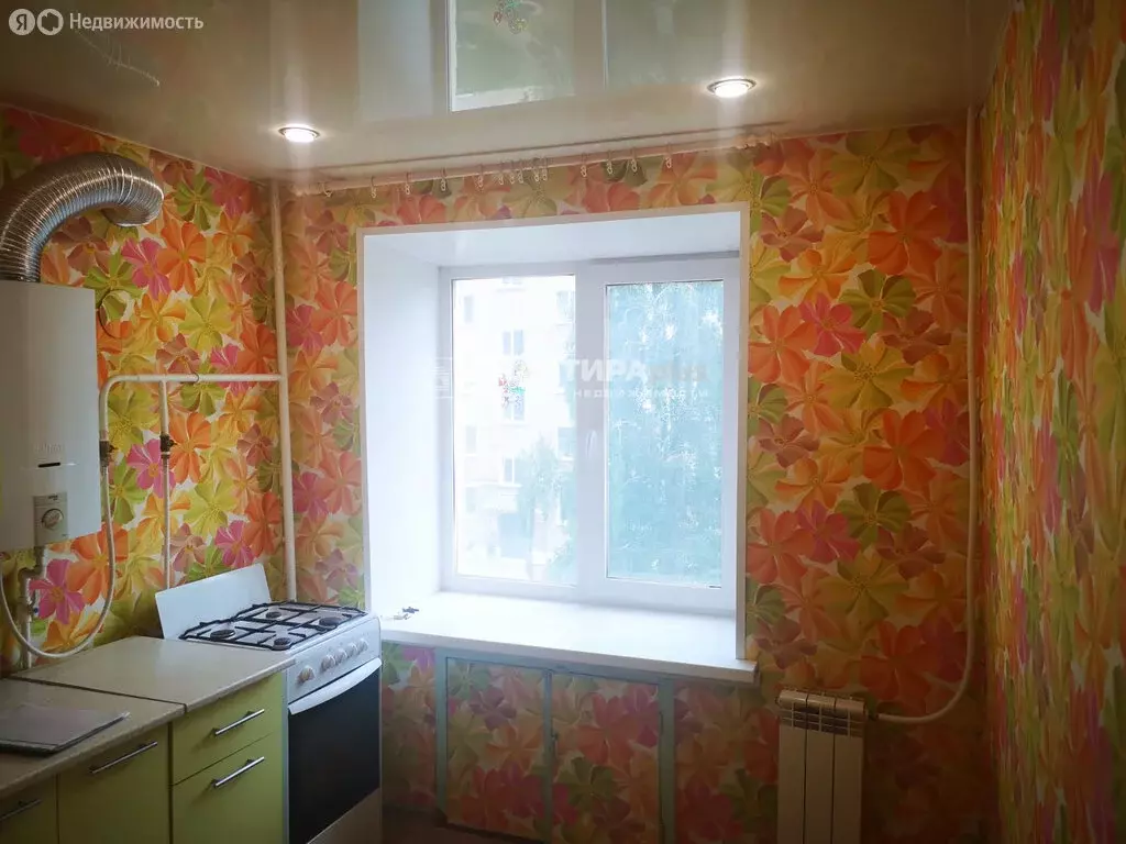 1-комнатная квартира: Невьянск, улица Ленина, 15 (30 м) - Фото 1