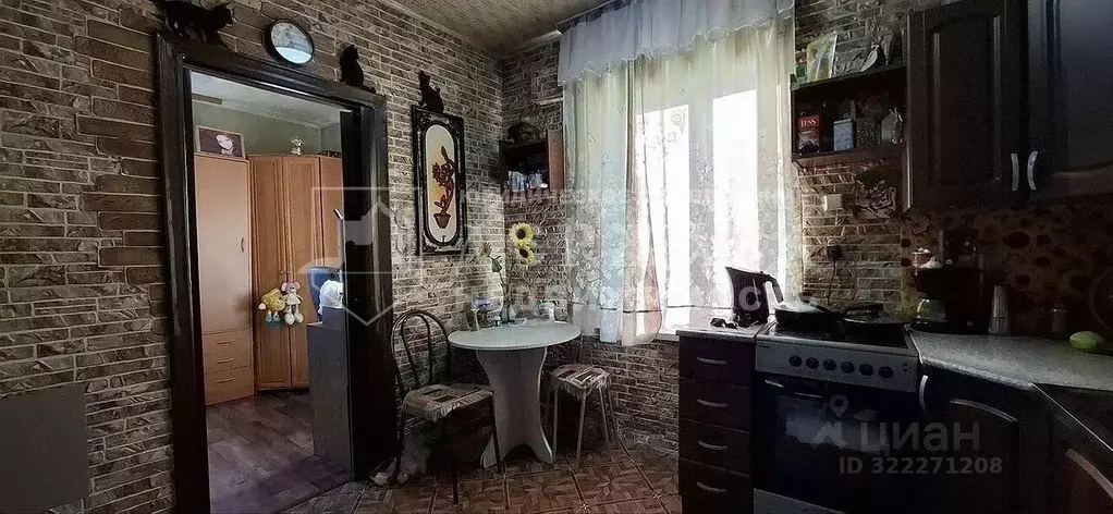 Дом в Кемеровская область, Топки ул. Карла Маркса (37 м) - Фото 1