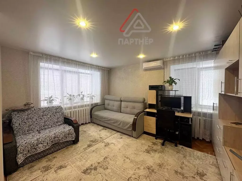 1-к кв. Ульяновская область, Димитровград ул. М. Тореза, 3 (24.7 м) - Фото 1