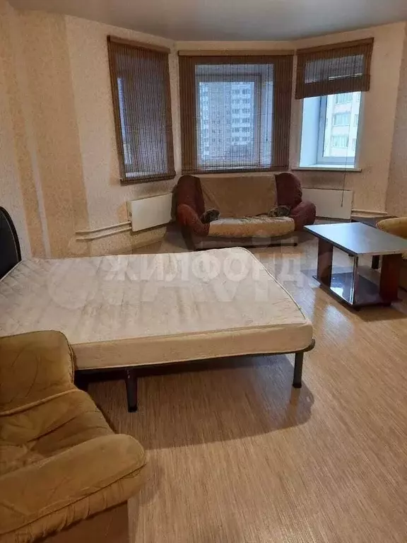 1-к. квартира, 50 м, 8/10 эт. - Фото 0
