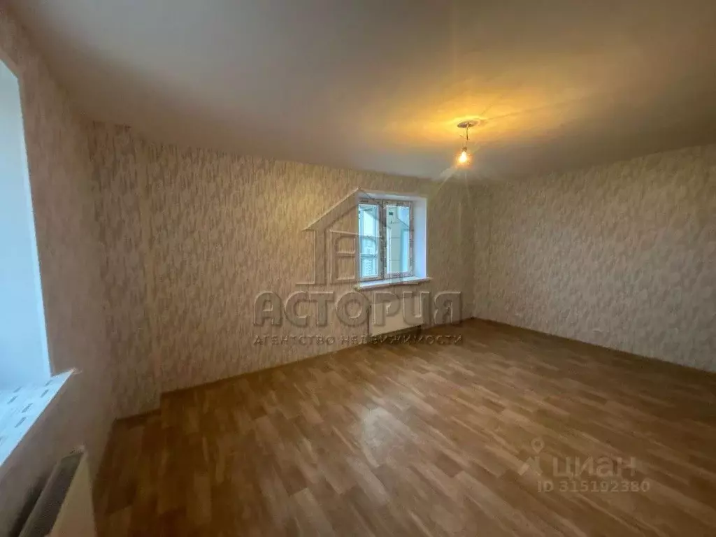 2-к кв. Красноярский край, Красноярск Караульная ул., 39 (70.0 м) - Фото 1