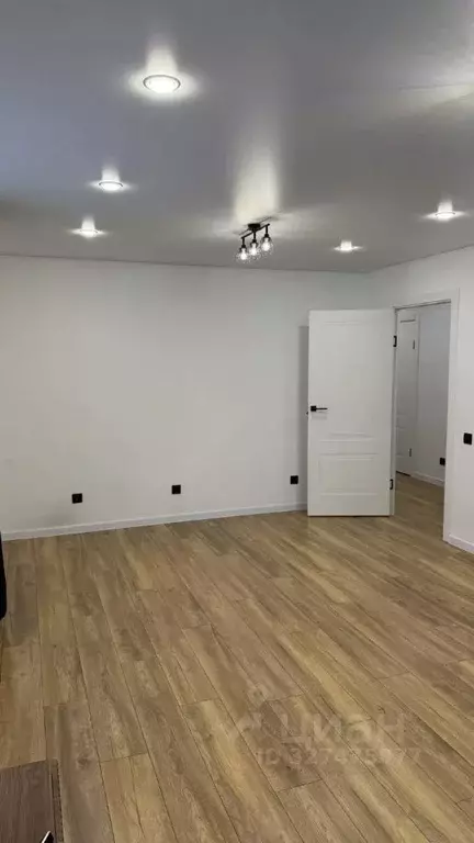 2-к кв. Башкортостан, Уфа ул. Генерала Ишбулатова, 8/4 (63.9 м) - Фото 1