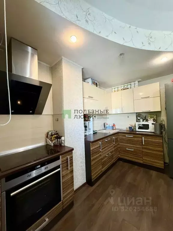 2-к кв. Курганская область, Курган Заозерный жилрайон, 1-й мкр, 35к1 ... - Фото 1