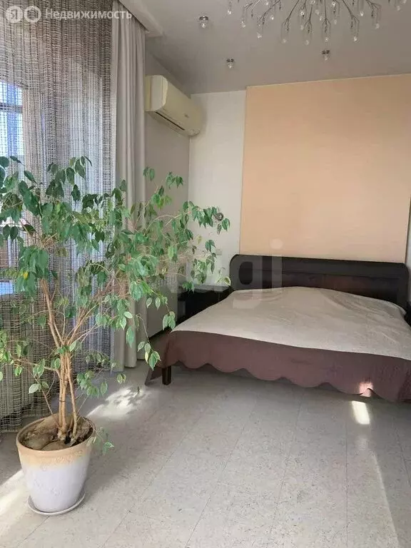 3-комнатная квартира: Челябинск, проспект Ленина, 13А (99 м) - Фото 1