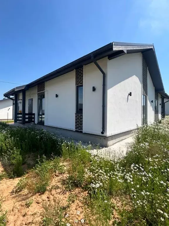 Дом в Калужская область, Жуковский район, Чубарово с/пос  (151 м) - Фото 1