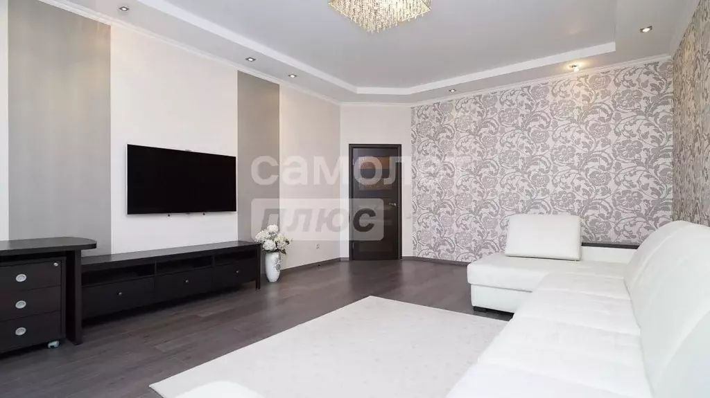 3-к кв. Татарстан, Казань Гвардейская ул., 46В (107.9 м) - Фото 1