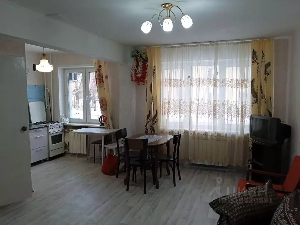 2-к кв. Красноярский край, Красноярск ул. Щербакова, 2 (45.0 м) - Фото 0