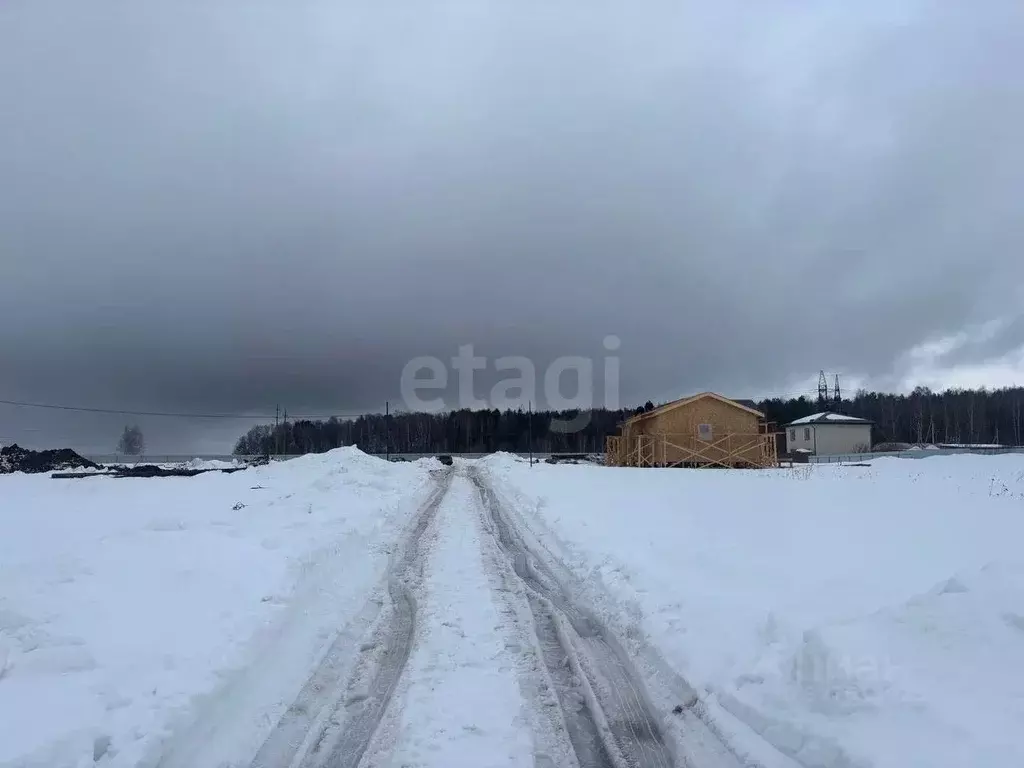Участок в Московская область, Серпухов городской округ, д. Глазово, ... - Фото 1