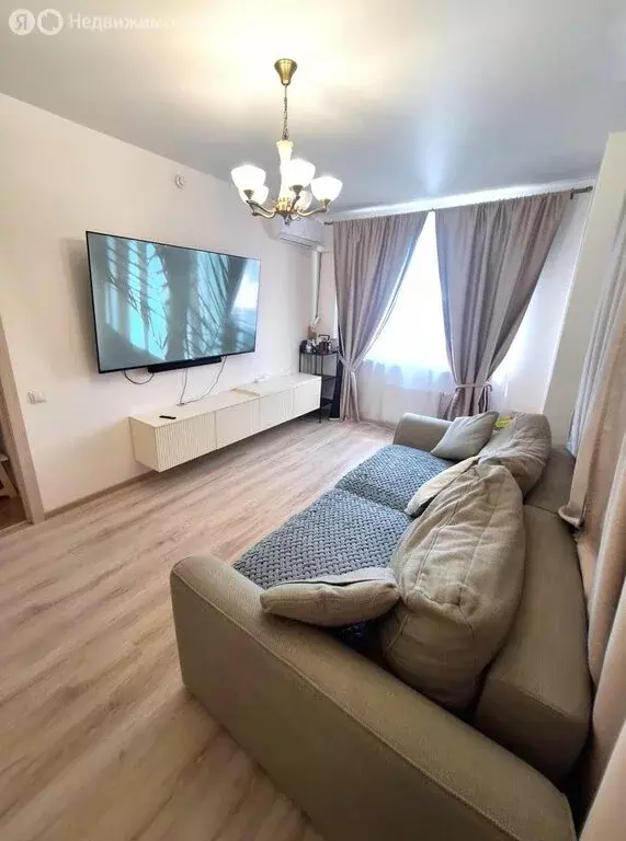 2-комнатная квартира: деревня Анкудиновка, Русская улица, 18 (47.9 м) - Фото 2