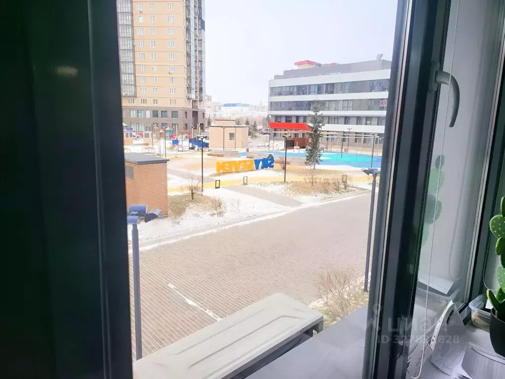 Офис в Красноярский край, Красноярск ул. Авиаторов, 21 (81 м) - Фото 1