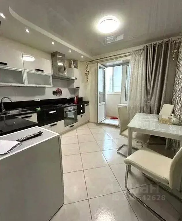 1-к кв. Саратовская область, Энгельс Рабочая ул., 125а (47.0 м) - Фото 1