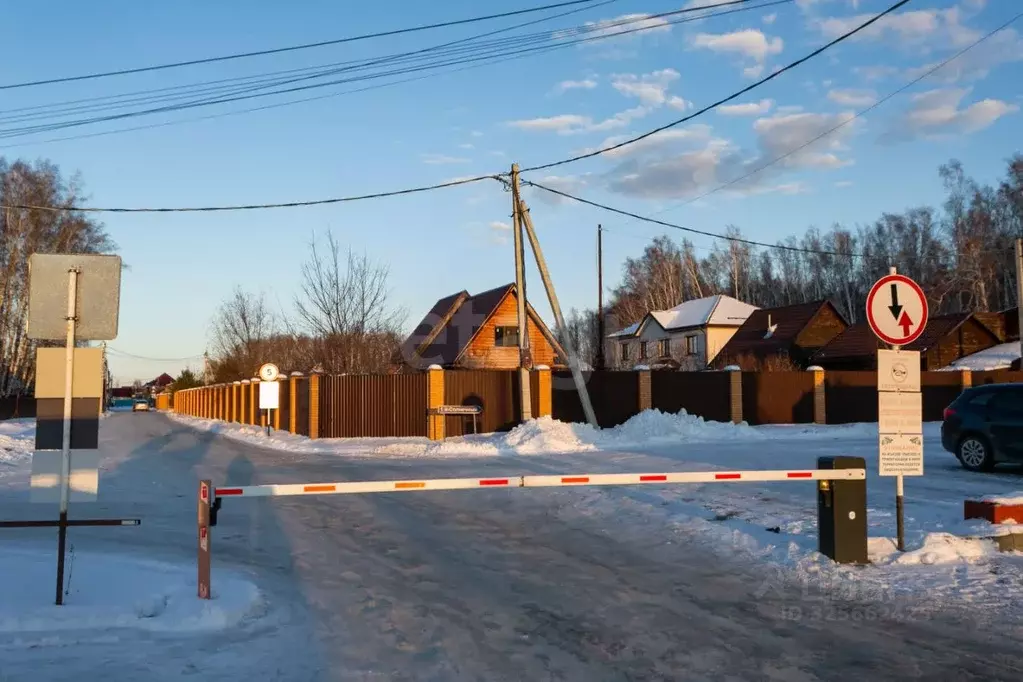 Участок в Новосибирская область, Новосибирский район, Криводановский ... - Фото 1