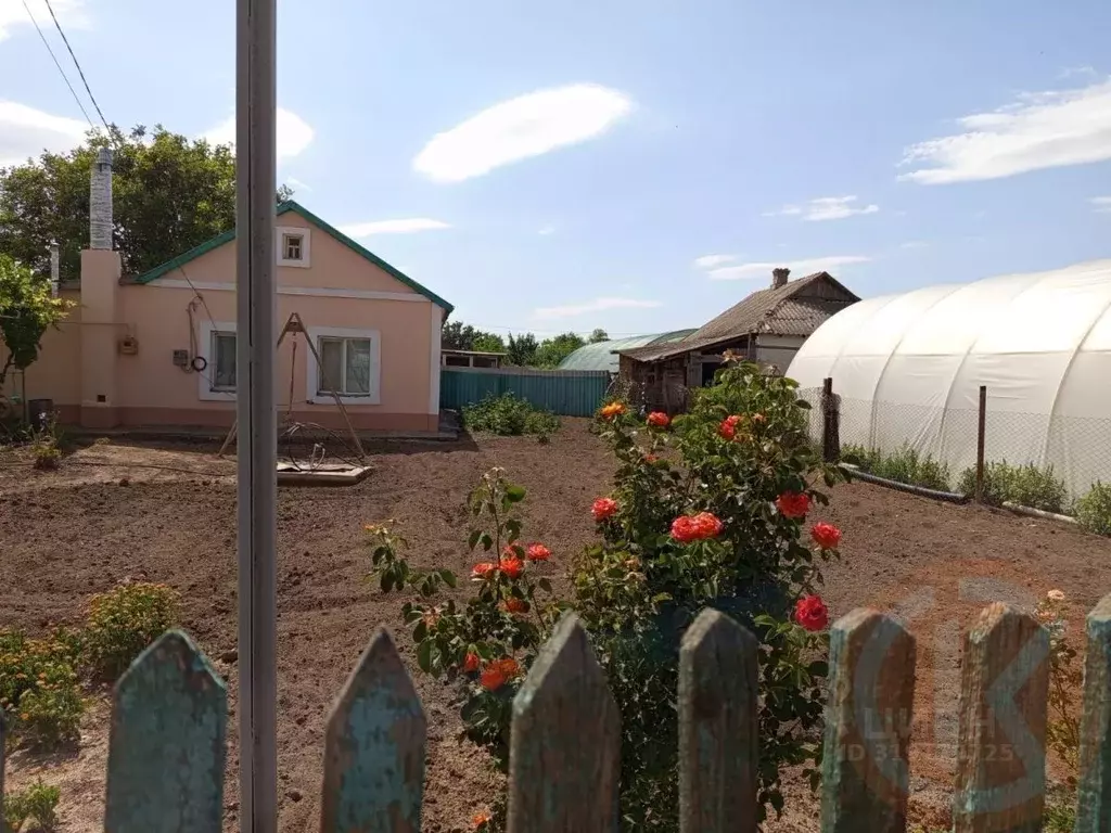 Дом в Крым, Красногвардейский район, с. Марьяновка ул. Ленина (70 м) - Фото 2