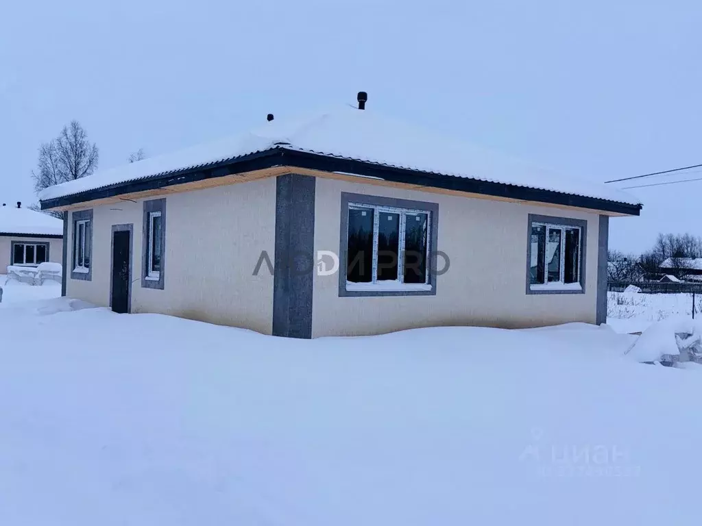 Дом в Ярославская область, Ярославский муниципальный округ, д. Жуково ... - Фото 1