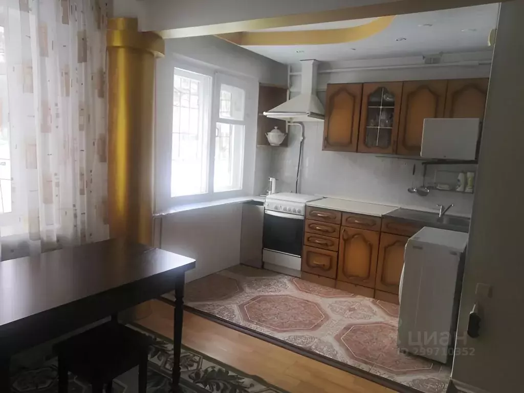 2-к кв. Омская область, Омск Новороссийская ул., 3А (44.0 м) - Фото 2