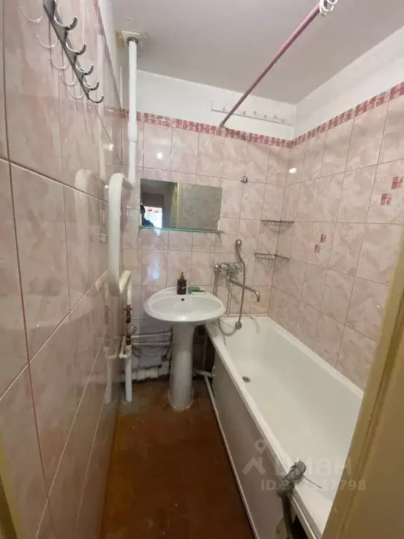 3-к кв. Красноярский край, Красноярск Парашютная ул., 8а (61.3 м) - Фото 1