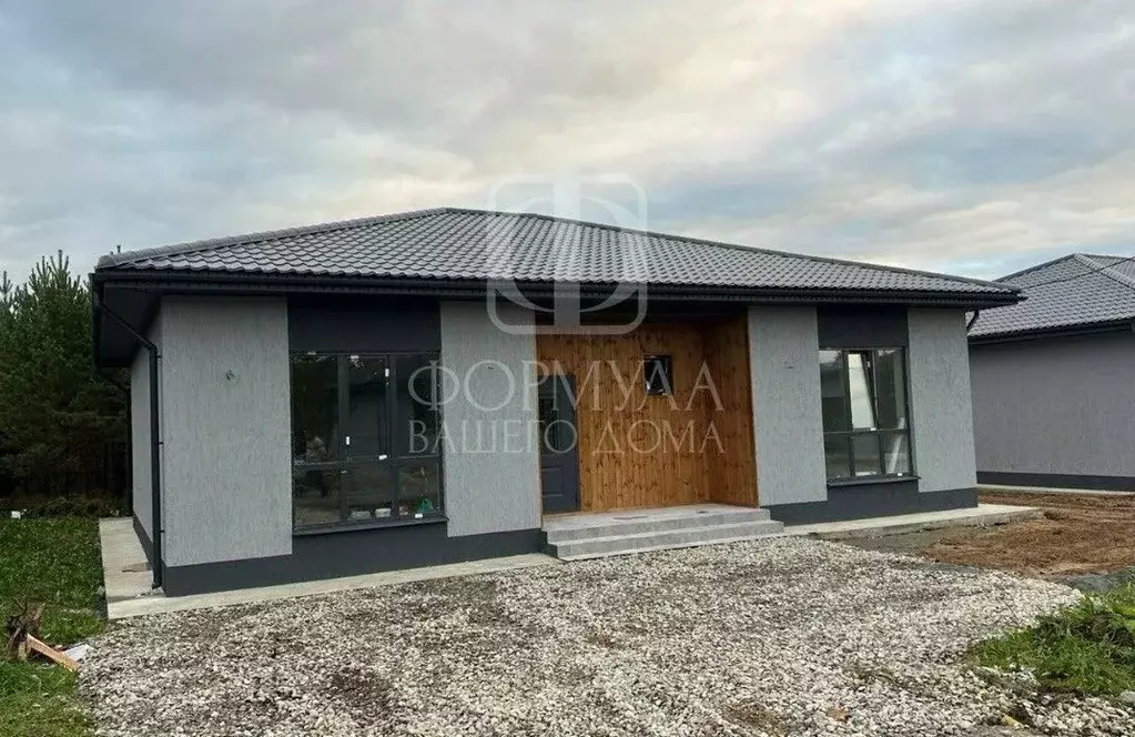 Дом в Свердловская область, Белоярский муниципальный округ, пос. ... - Фото 1