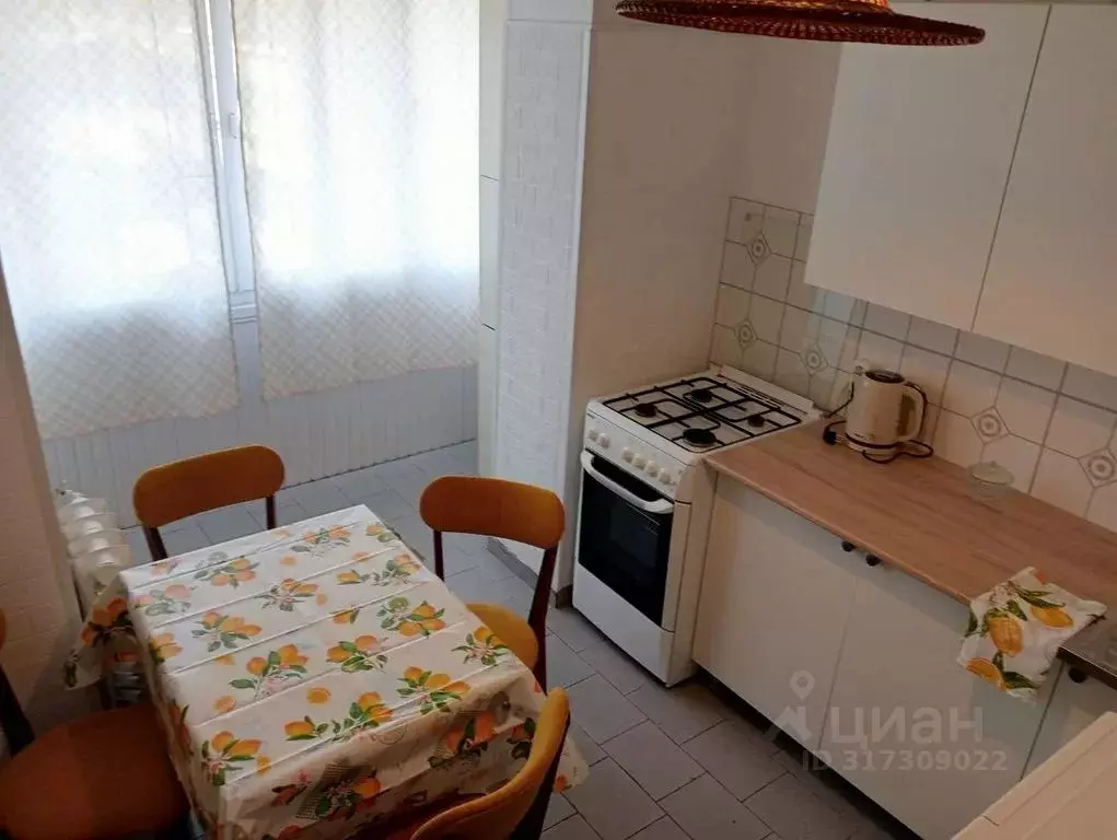 2-к кв. Краснодарский край, Сочи ул. Куйбышева, 6 (60.0 м) - Фото 1
