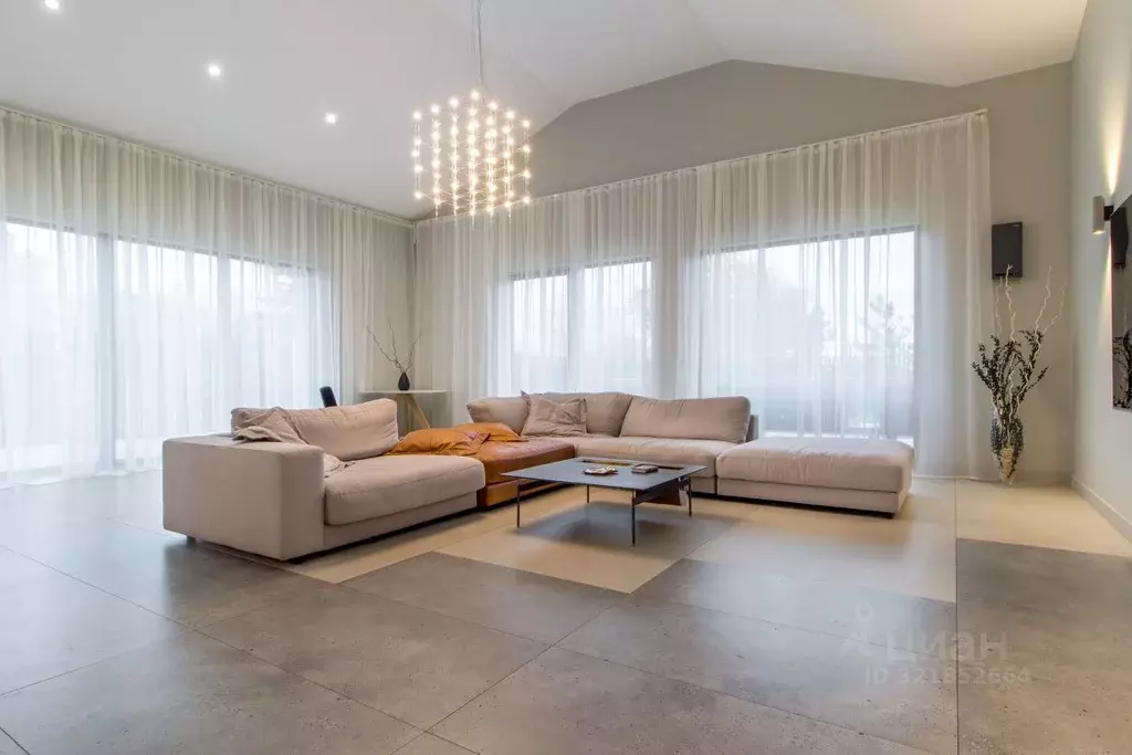 Коттедж в Ленинградская область, Ломоносовский район, д. Санино ул. ... - Фото 1