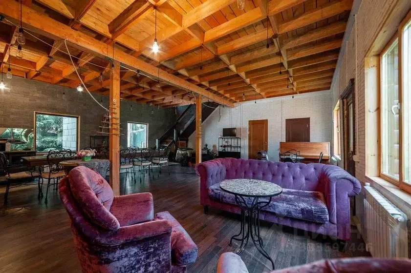 Дом в Москва Марушкинское поселение, д. Крекшино,  (400 м) - Фото 1